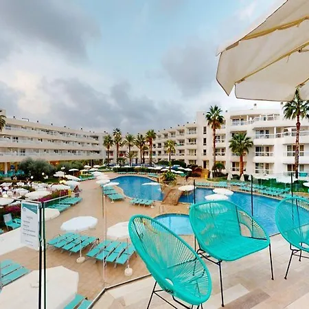 Tropic Garden מלון דירות 4*